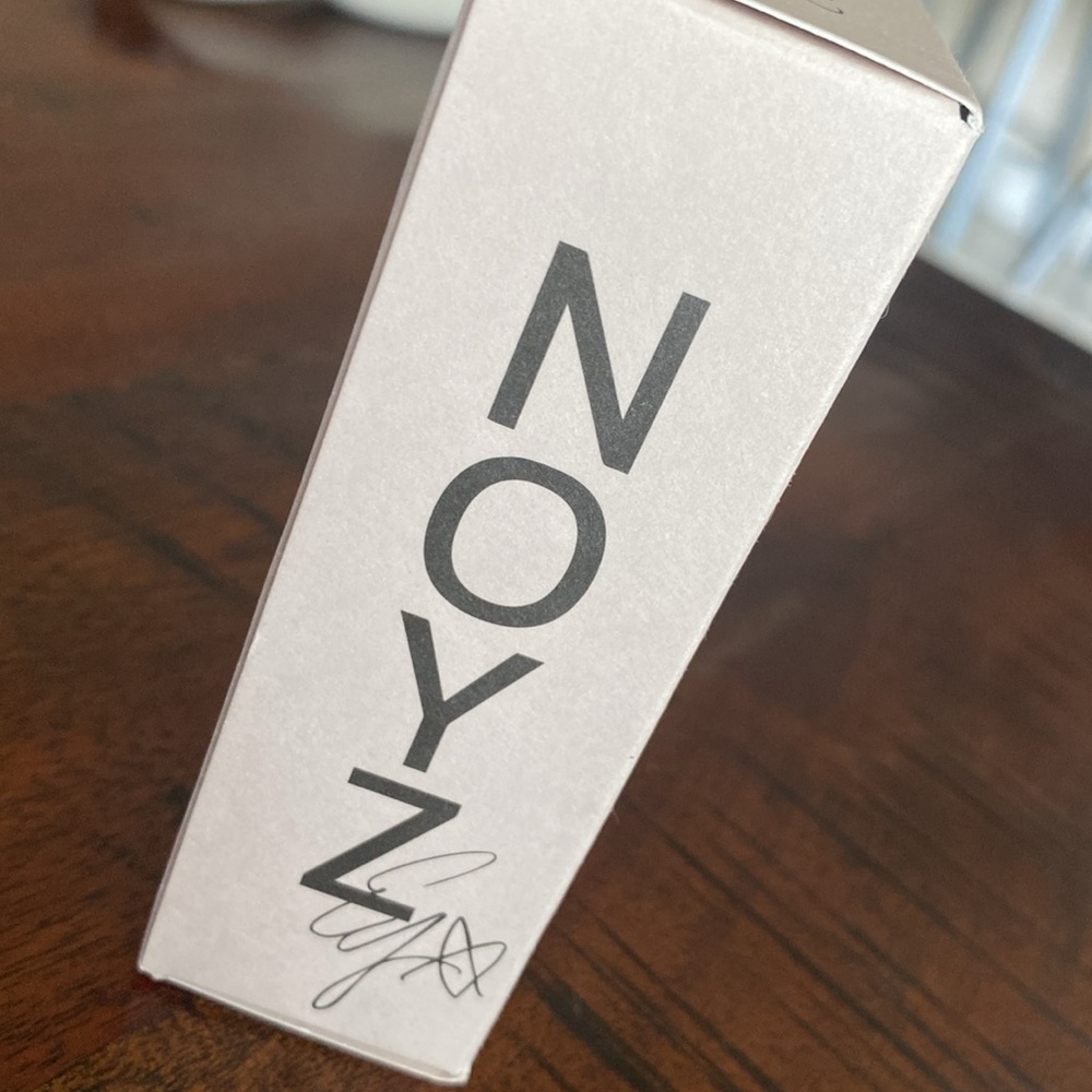 NIB Ella Langley fragrance collaboration with Noyz. Collectors’ item. - Picture 3 of 3